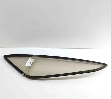 Porsche 928 Rear side window 92854310308