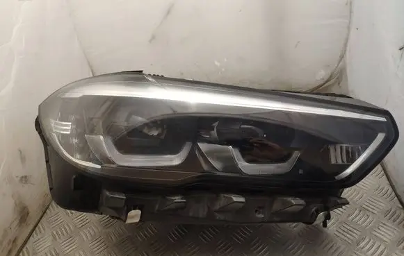 BMW X5 G05 Headlight/headlamp 9481784