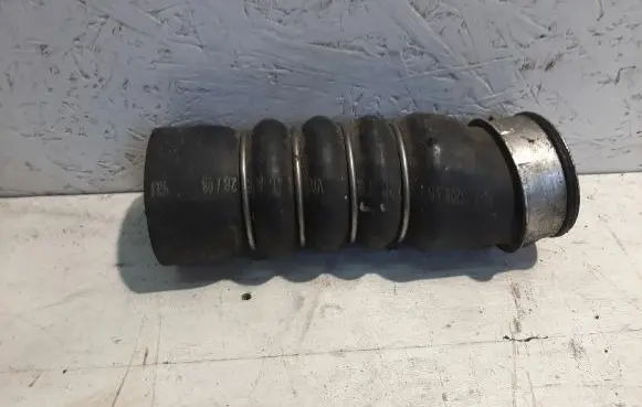 Volkswagen Golf V Intercooler hose/pipe