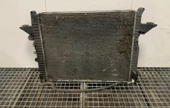 Land Rover Discovery 3 - LR3 Coolant radiator PCC500112