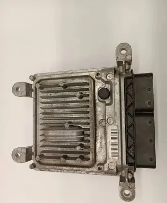Mercedes-Benz C W204 Engine control unit/module A6519007500 A0064461540 28408654