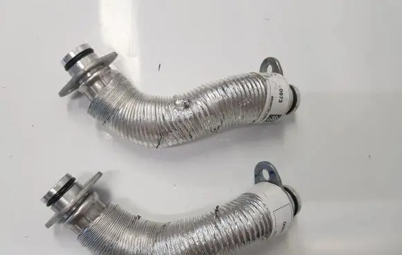 BMW 7 G11 G12 Turbo turbocharger oiling pipe/hose