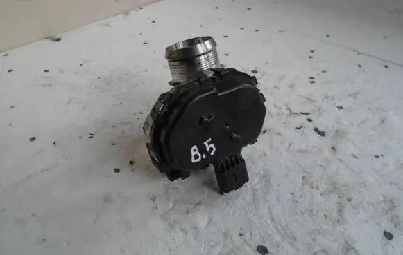 Ford Kuga III Throttle body valve 9830185680