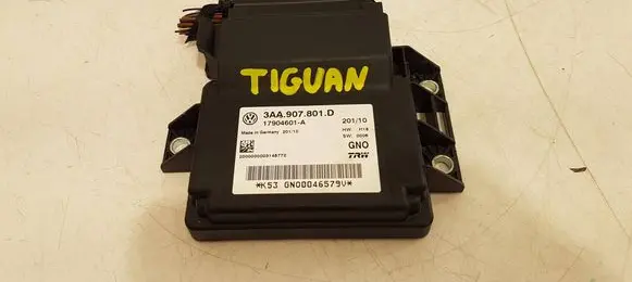 Volkswagen Tiguan Hand brake control module 3AA907801D