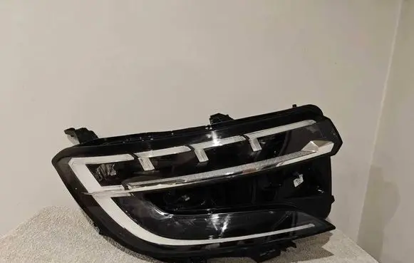Renault Austral Headlight/headlamp 260104410R 1EX2776