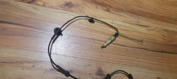 Renault Megane II ABS brake wheel speed sensor 8200446282 10.0711-5190.3