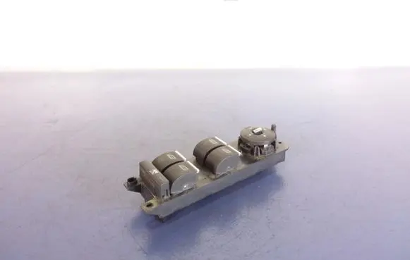 Ford Focus Electric window control switch AM5T-14A132-CA
