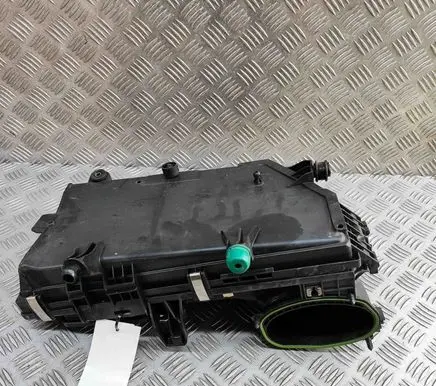 Mercedes-Benz E W213 Air filter box A6540900001
