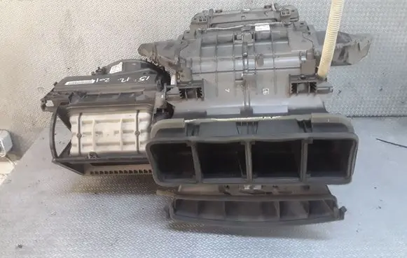 Toyota Auris 150 Interior heater climate box assembly 8705002A00