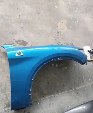 Alfa Romeo Stelvio Fender QUADRIFOGLIO