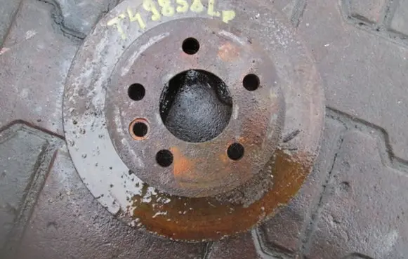 Volkswagen Transporter - Caravelle T4 Front brake disc
