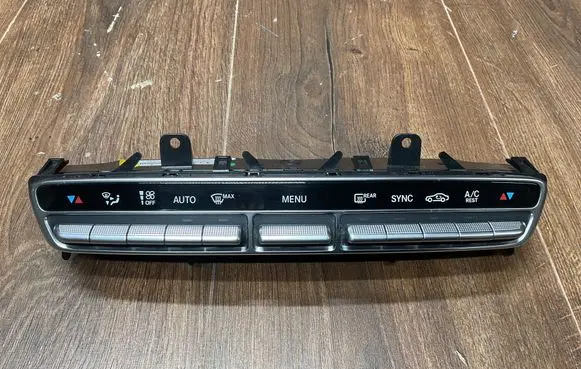 Mercedes-Benz E W213 Climate control unit A2139055107