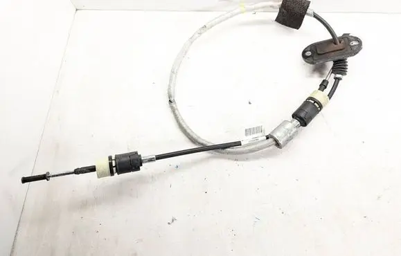 Volvo XC90 Gear shift cable linkage 31325795