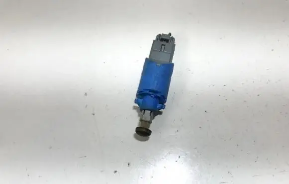 Clutch pedal sensor