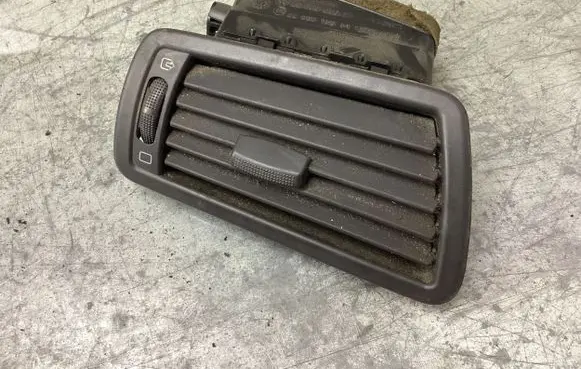 Peugeot 807 Dashboard side air vent grill/cover trim 1484109077 1491964077