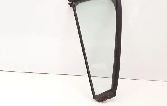 Daihatsu Sirion Rear vent window glass 43R00122 M213 AS2