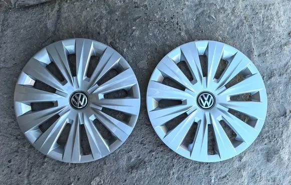 Volkswagen Golf VII R15 wheel hub/cap/trim 5G0601147
