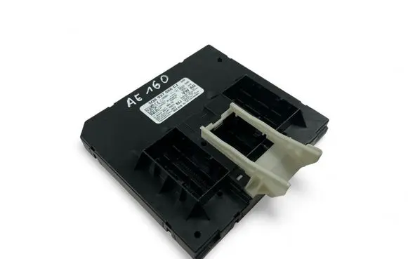 Volkswagen PASSAT B8 Other control units/modules 5Q0937086CJ
