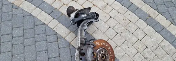 Citroen C5 Front wheel hub spindle knuckle