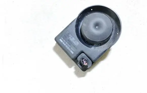 Volkswagen PASSAT B6 Alarm system siren 1k0951605c