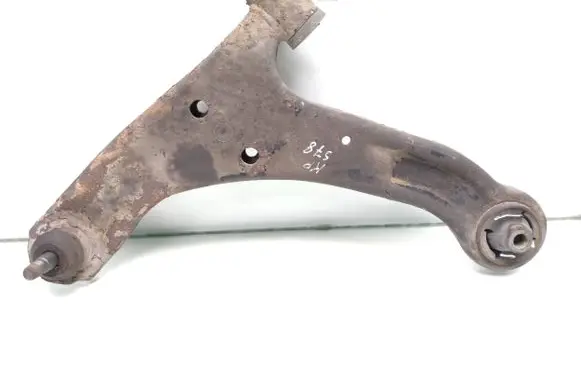 Suzuki Grand Vitara II Front lower control arm/wishbone