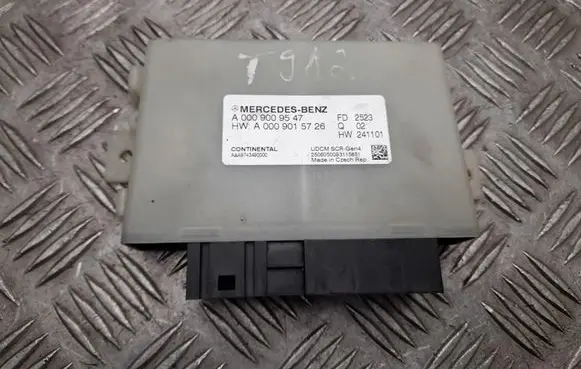 Mercedes-Benz Vito Viano W447 Other control units/modules A0009009547