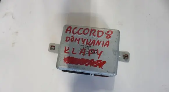 Honda Accord Truck tailgate 