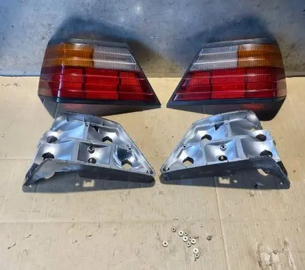Mercedes-Benz E W124 Rear/tail lights 1248200164