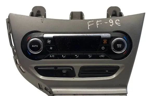 Ford Focus Climate control unit BM5T18C612CL WK3B98572