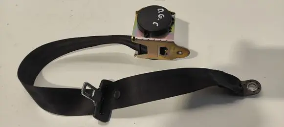 Volkswagen Phaeton Middle seatbelt (rear) 3D0857737A 561169800 3D0857807B