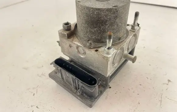 Nissan Micra ABS Pump 0265231341 06011723133