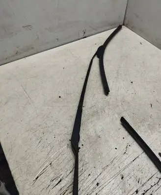 BMW X5 E53 Windshield/front glass wiper blade 