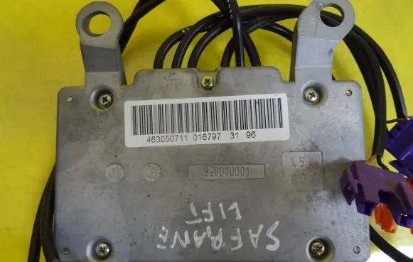 Renault Twingo I Airbag control unit/module 7700415815F 550320700