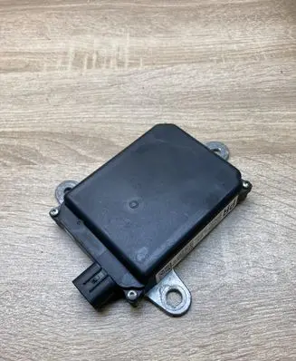 Toyota Prius+ (ZVW40) Blind spot module 881620W270 A2X75009702