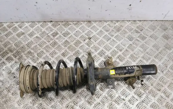 Nissan X-Trail T32 Front shock absorber/damper