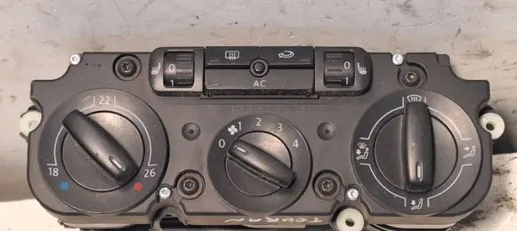 Volkswagen Caddy Climate control unit 74730961 02122709 537011C