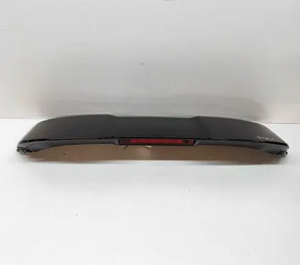 Tailgate/trunk spoiler
