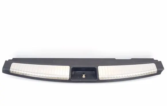 Mercedes-Benz ML W164 Trunk/boot sill cover protection A1646900141