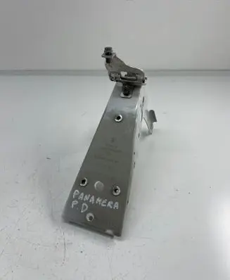 Porsche Panamera (970) Fender mounting bracket 97050435605