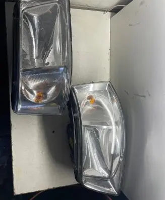 Volkswagen Transporter - Caravelle T5 Headlights/headlamps set 7H1941016N 7H1941015N