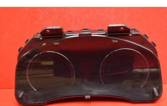 Toyota Avensis Verso Speedometer (instrument cluster) 83800-05K20