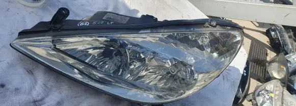 Peugeot 607 Headlight/headlamp 9654670980