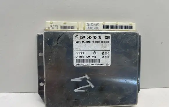 Mercedes-Benz S W220 ESP (stability system) control unit 2205453532 0265109745