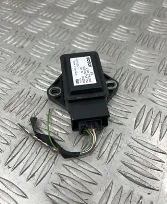 BMW 5 E60 E61 ESP acceleration yaw rate sensor 0265005266 34526758750