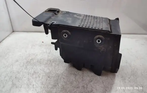 Volvo S90, V90 Battery box tray 31479621