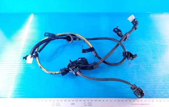 Toyota Sienna XL40 IV Brake wiring harness 11773
