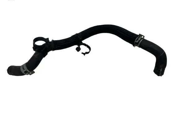Toyota RAV 4 (XA40) Engine coolant pipe/hose