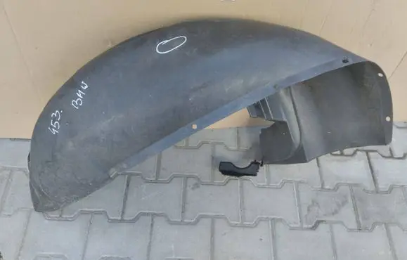 BMW X5 E53 Rear arch fender liner splash guards 8403060