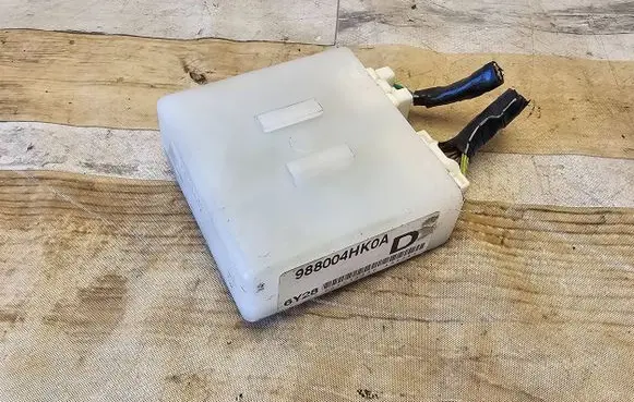 Infiniti Q50 Other control units/modules 988004HK0A GYU30086 6Y28