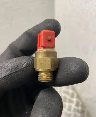 Coolant temperature sensor
